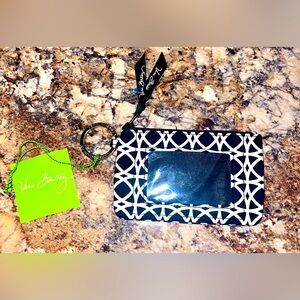 NWT 𝑽𝒆𝒓𝒂 𝑩𝒓𝒂𝒅𝒍𝒆𝒚 𝑍𝑖𝑝 𝐼𝐷 𝐶𝑎𝑠𝑒 𝑤 𝑘𝑒𝑦 𝑟𝑖𝑛𝑔